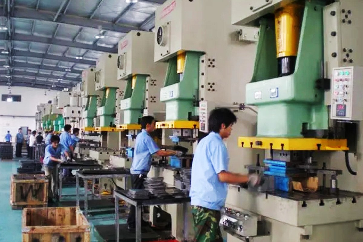 Double Bolt Pipe Clamp Manufacturing